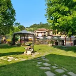 Apartment Magnolia Cisterna d'Asti